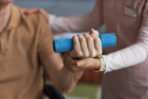 Уход за больными с проблемными суставами